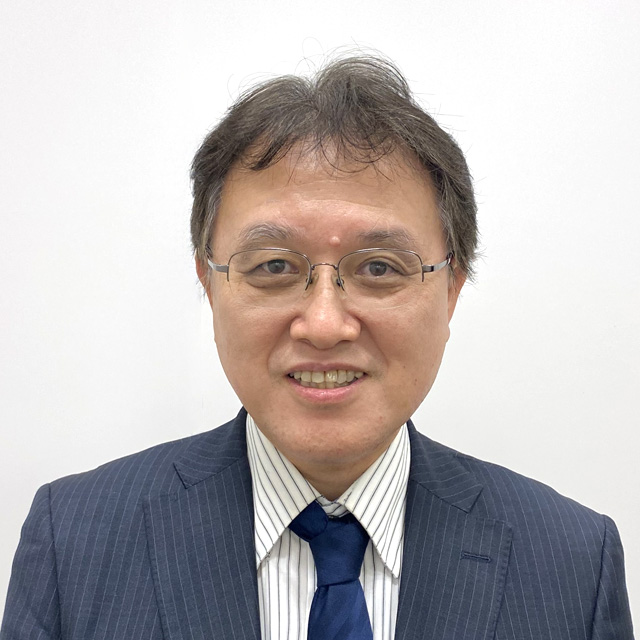 Toshinari Yamashita